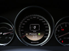Ŀͽ ԼݱC63 AMG Coupe