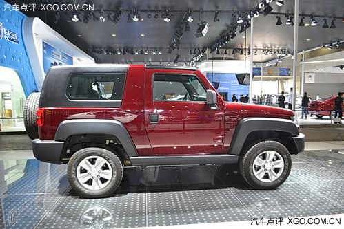 2013ݳչ̽ BJ40ѵִչ̨